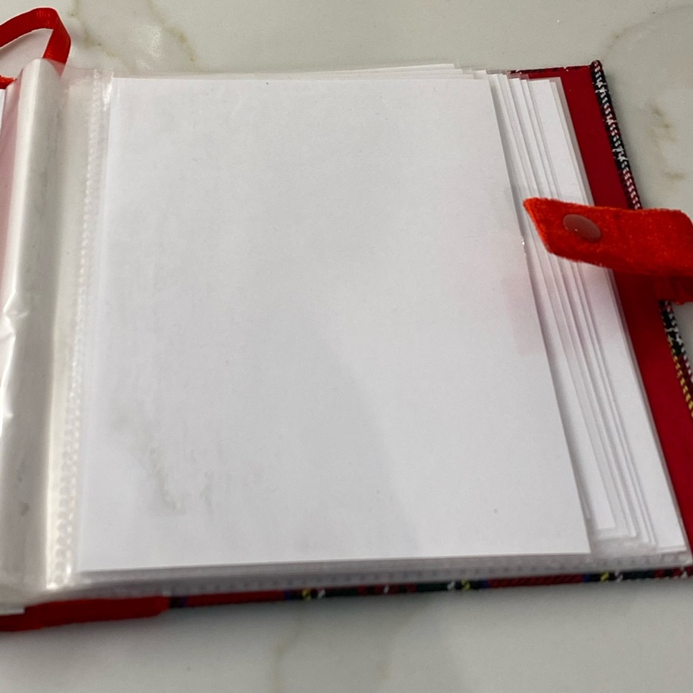 CHRISTMAS PLAID EMBROIDERED SET OF 5 MINI ALBUMS NEW - Picture 8 of 11